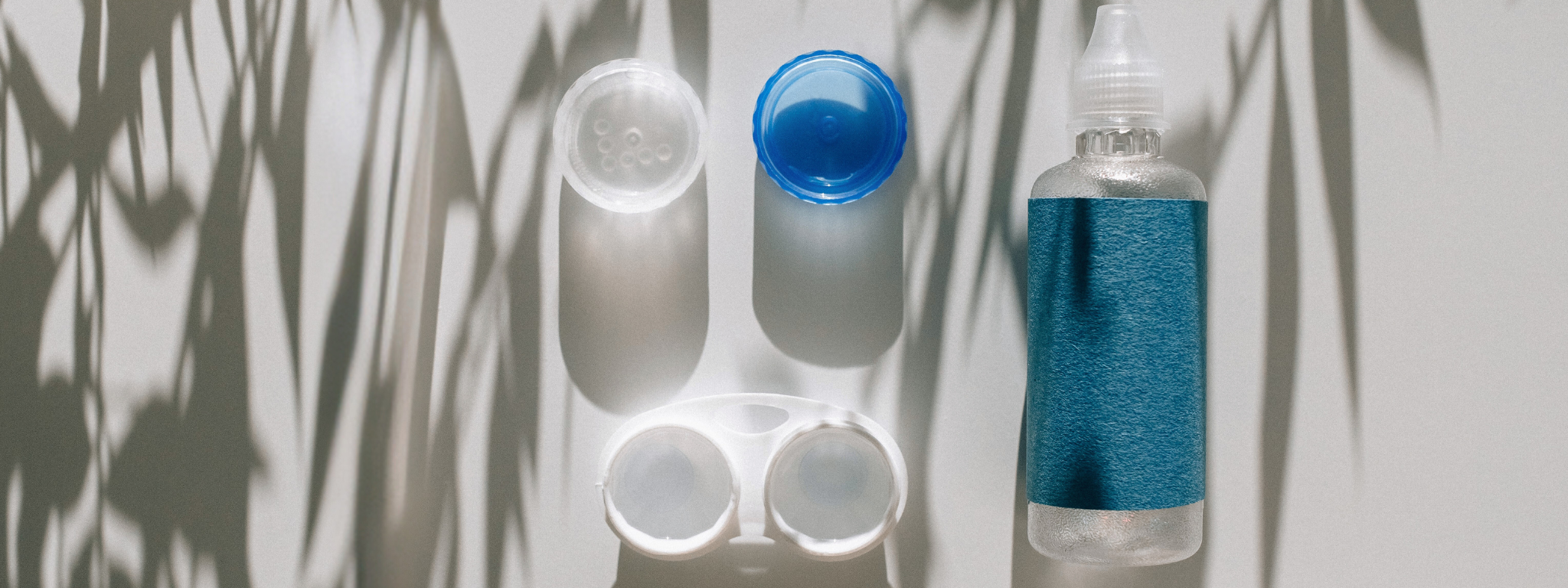 Cosa fare se il liquido per lenti a contatto è finito?