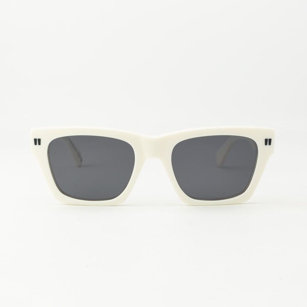 Off-White OERI13X VALDEZ 0107 Square Sunglasses – White/Dark Grey Off-White Off-White OERI13X VALDEZ 0107 Sunglasses White  main image 4